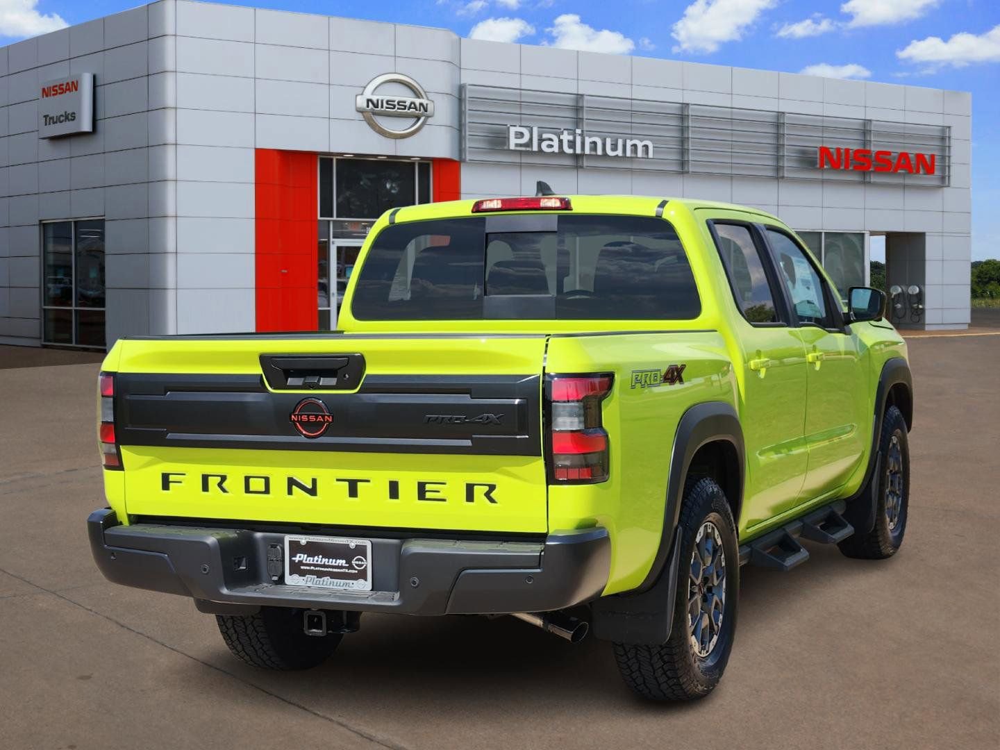 New 2026 Nissan Frontier PRO-4X w/ Pro-4x Convenience Package image 4