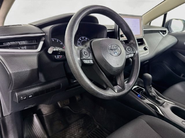 Used 2024 Toyota Corolla LE FWD image 19