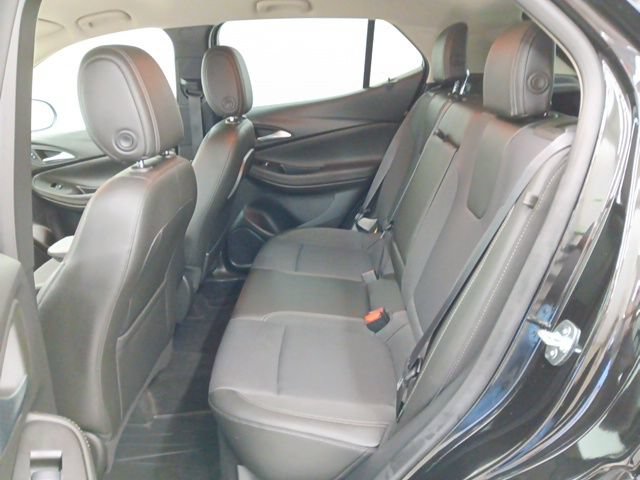 Used 2023 Buick Encore GX Select w/ Safety Package II AWD/4WD image 7