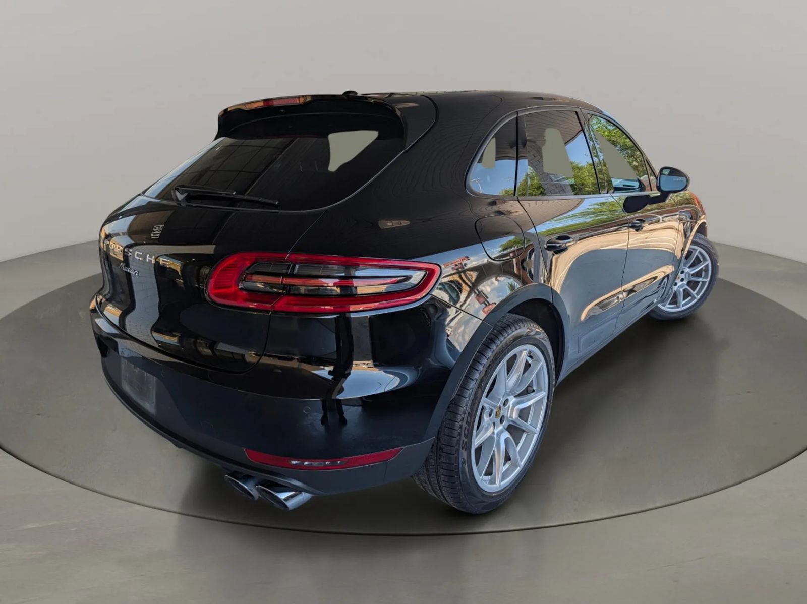 Used 2018 Porsche Macan Sport Edition w/ Premium Package Plus AWD/4WD image 5