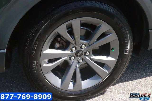 Certified 2021 Ford Explorer XLT w/ Equipment Group 202A image 7