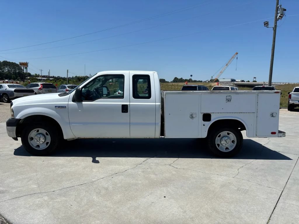 Used 2006 Ford F250 XL RWD image 8