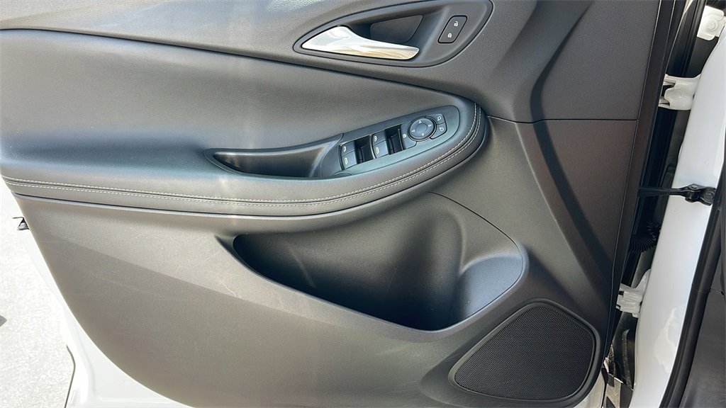 Used 2022 Buick Encore GX Preferred image 26