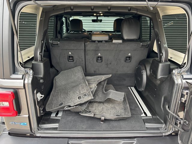 Used 2022 Jeep Wrangler Unlimited Rubicon 4xe w/ Cold Weather Group image 25