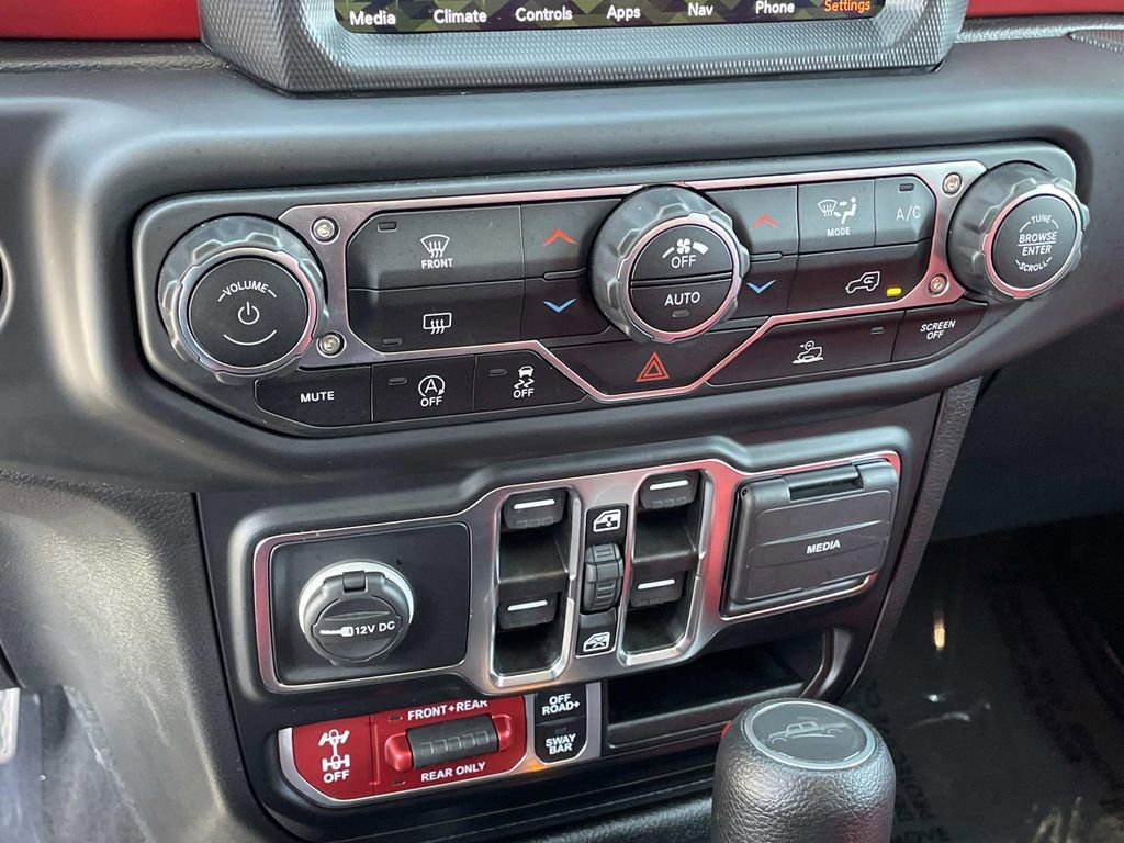 Used 2023 Jeep Gladiator Rubicon w/ LED Lighting Group AWD/4WD image 15