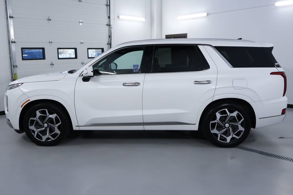 Used 2022 Hyundai Palisade Calligraphy image 4