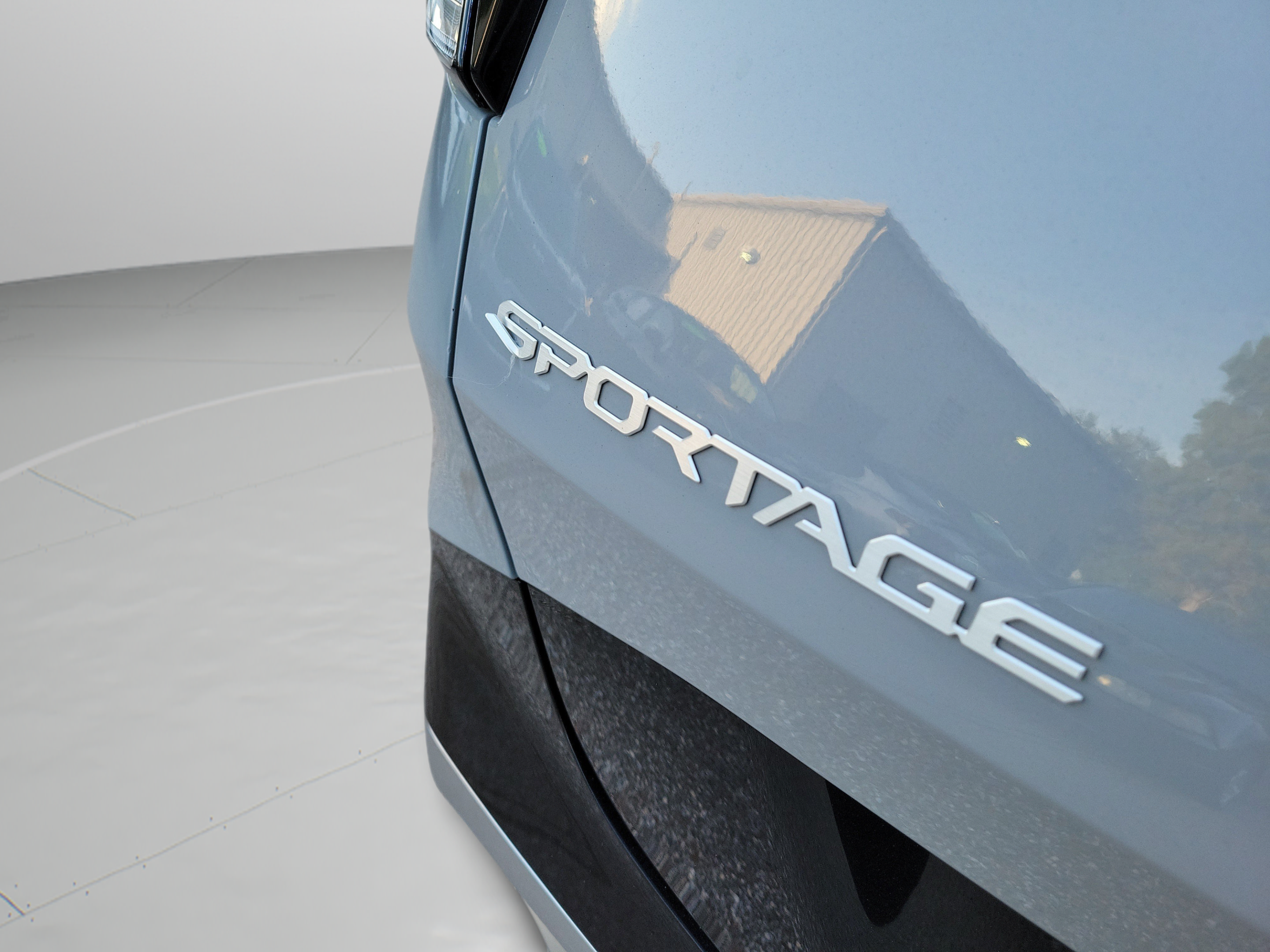 Used 2023 Kia Sportage SX FWD image 8