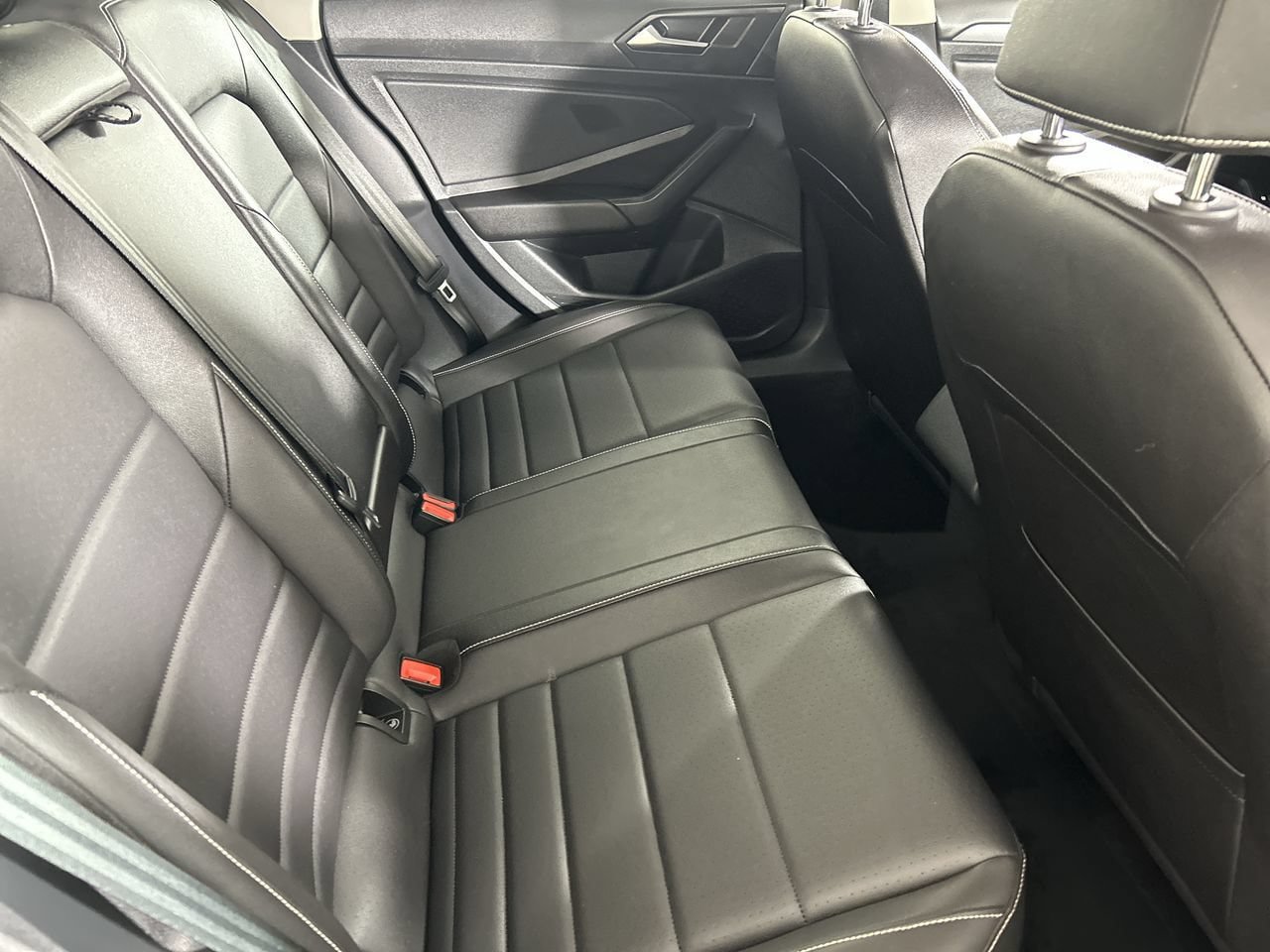 Used 2024 Volkswagen Jetta SE FWD image 25