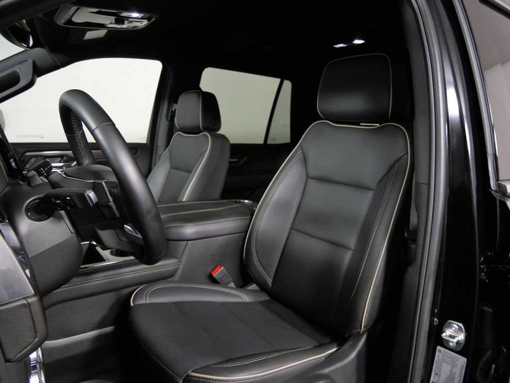Used 2026 GMC Yukon Elevation AWD/4WD image 12