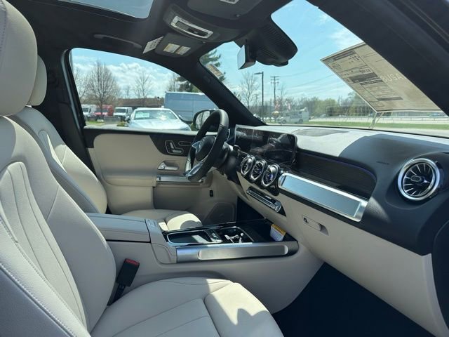 New 2026 Mercedes-Benz GLB 250 4MATIC image 27