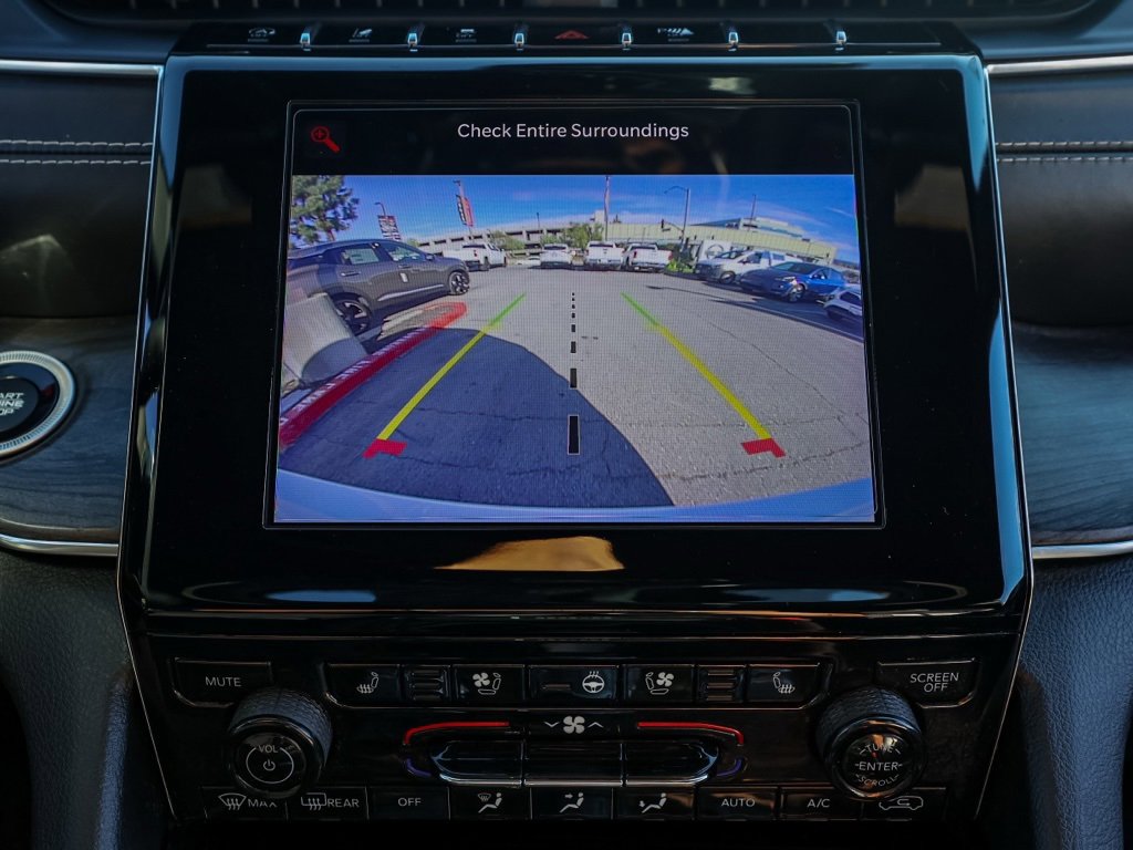 Used 2022 Jeep Grand Cherokee Overland w/ Luxury Tech Group IV image 29