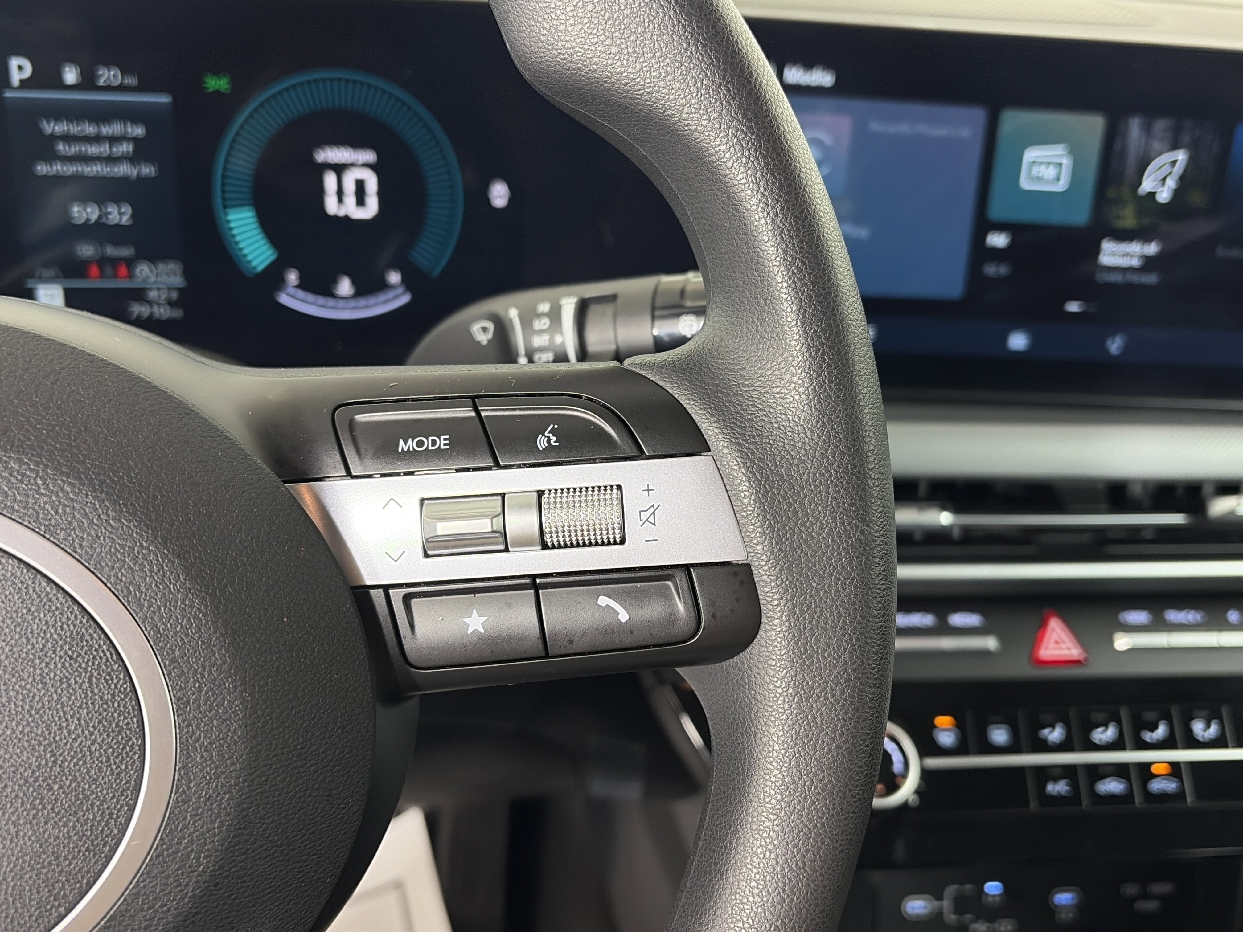 Certified 2025 Hyundai Sonata SE image 27