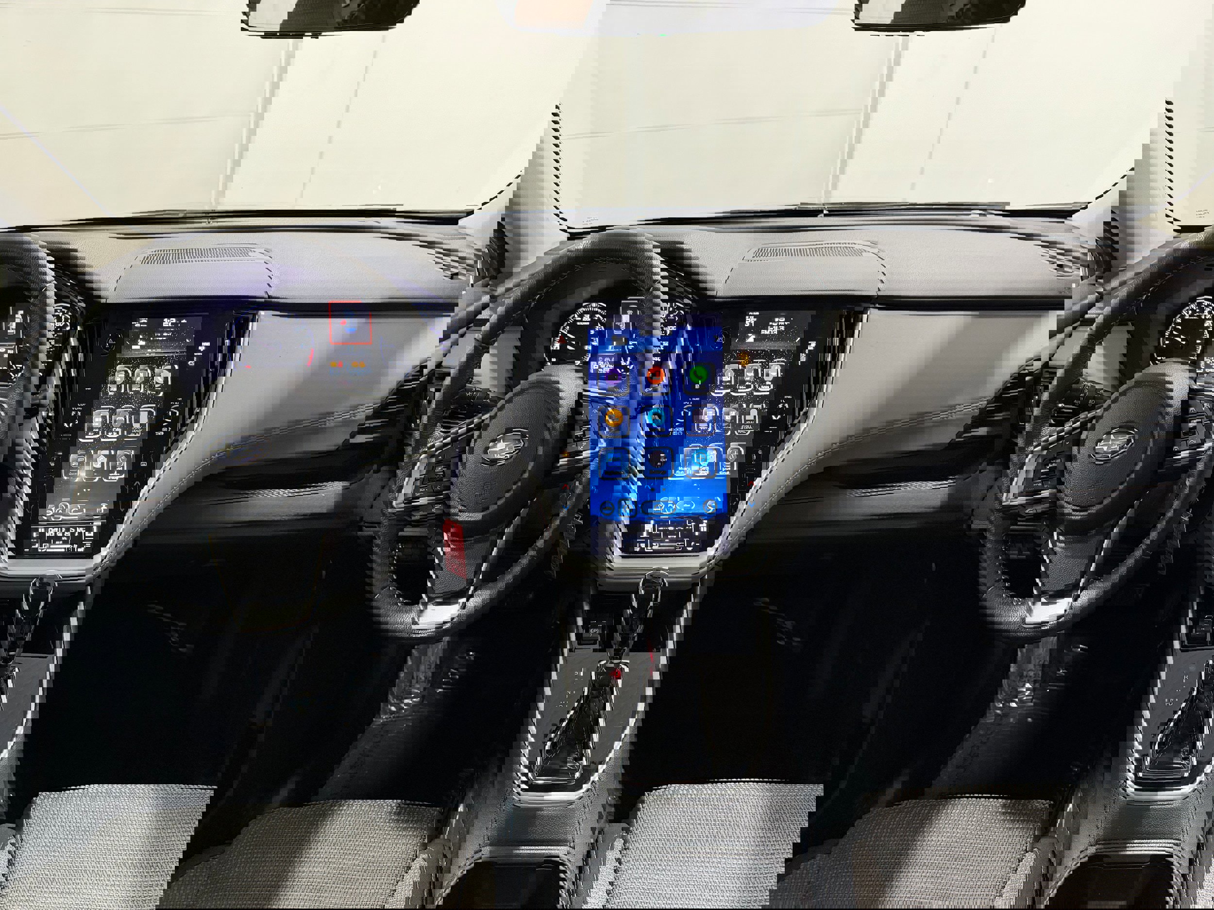 Used 2020 Subaru Outback Premium image 9