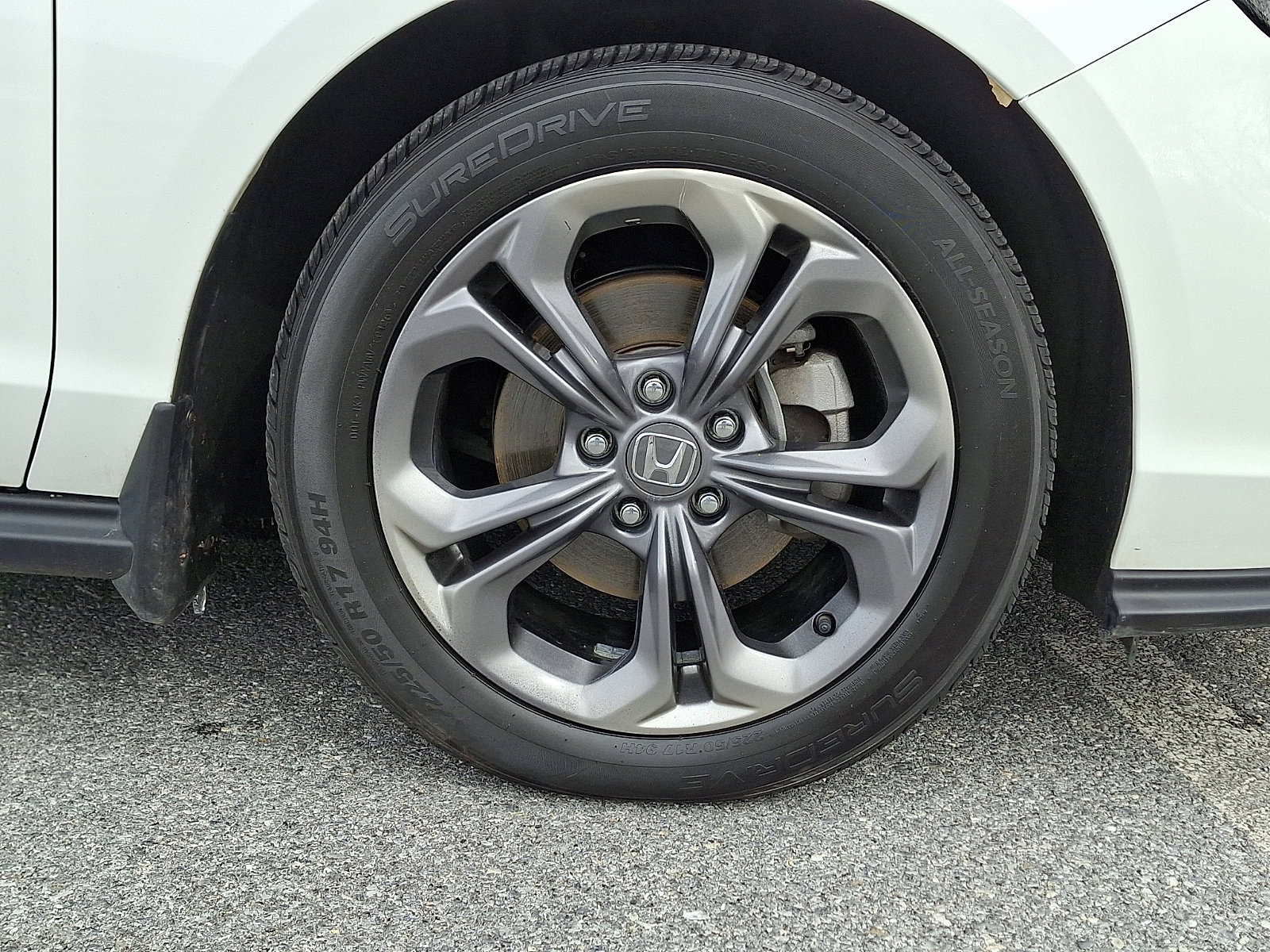 Used 2023 Honda Accord EX image 8