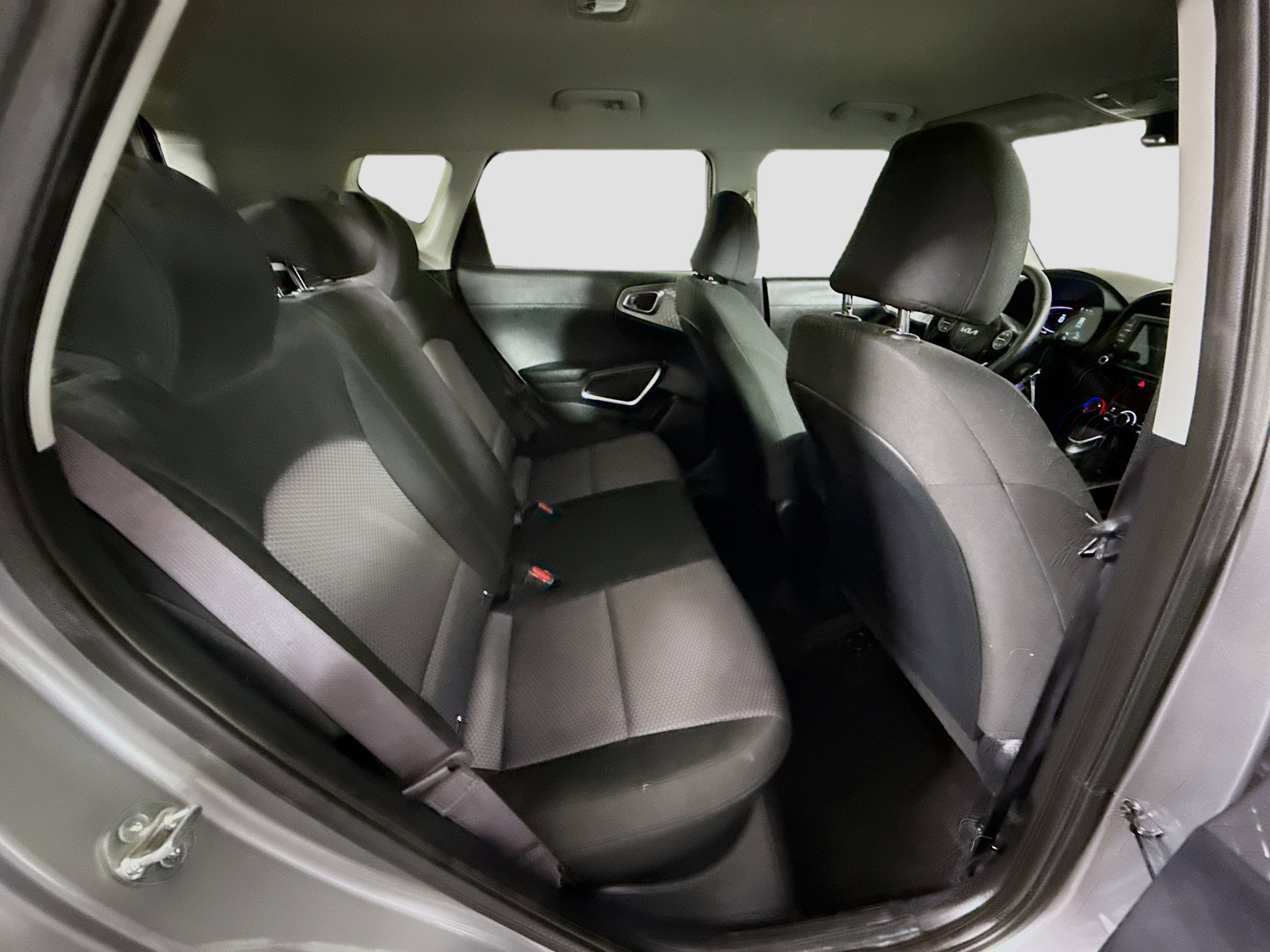 Used 2025 Kia Soul LX w/ LX Technology Package image 26