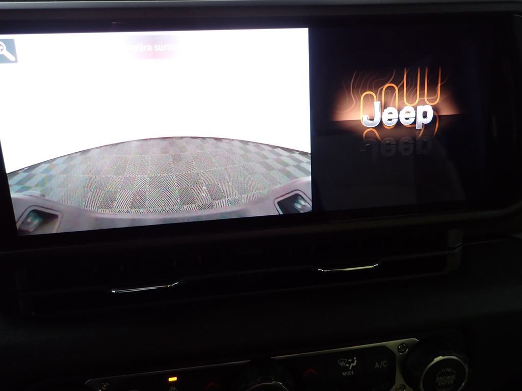 New 2026 Jeep Gladiator Sport AWD/4WD image 4