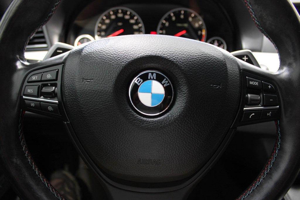 Used 2013 BMW M5 RWD image 24