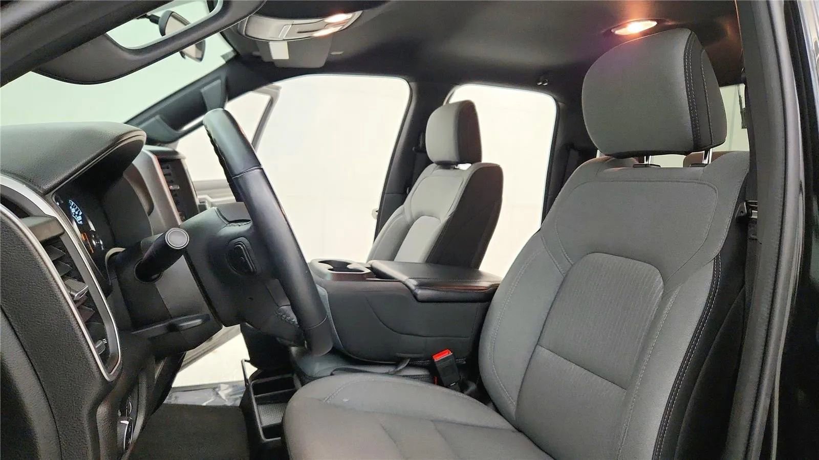 Used 2022 RAM 1500 Big Horn image 28