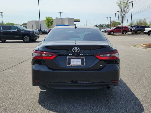 Used 2023 Toyota Camry LE image 5