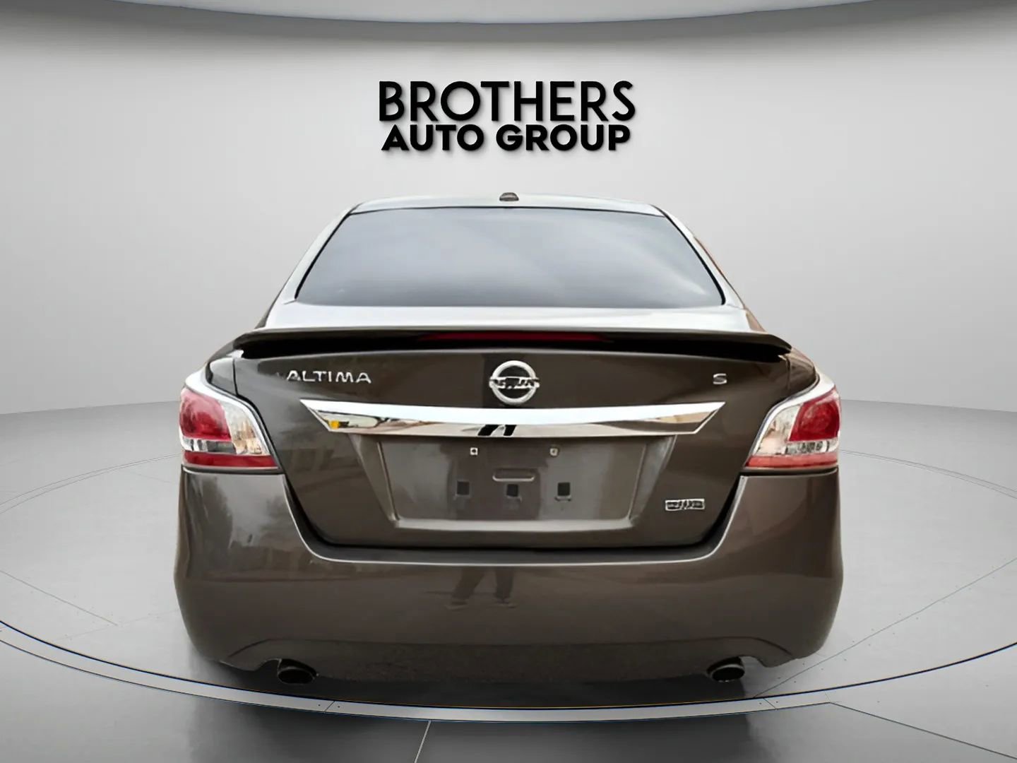 Used 2015 Nissan Altima 2.5 S w/ Special Edition Package FWD image 10