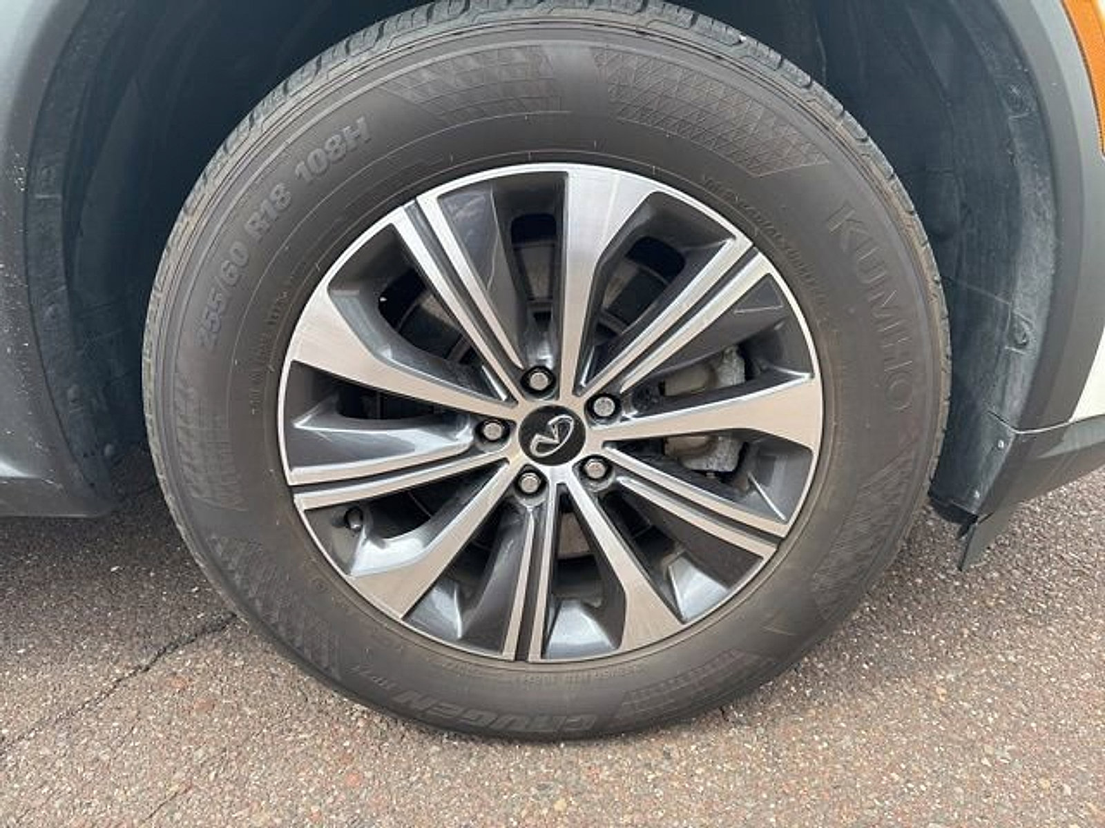 Used 2024 INFINITI QX60 Pure image 4