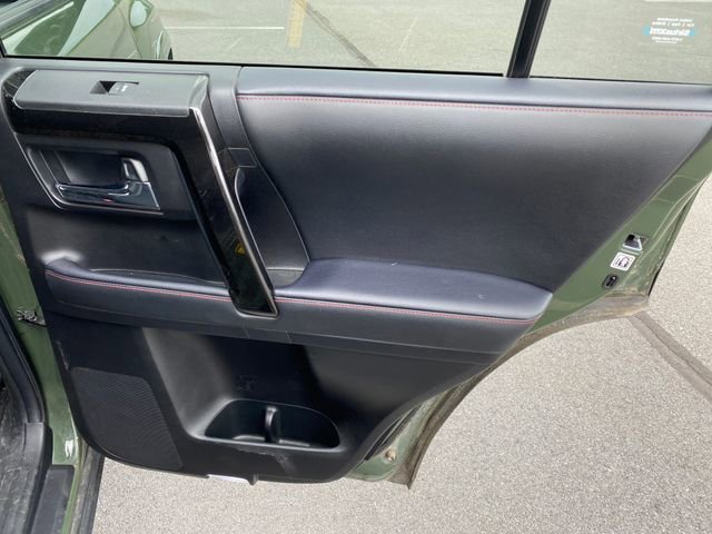 Used 2022 Toyota 4Runner TRD Off-Road Premium w/ Moonroof Package AWD/4WD image 16