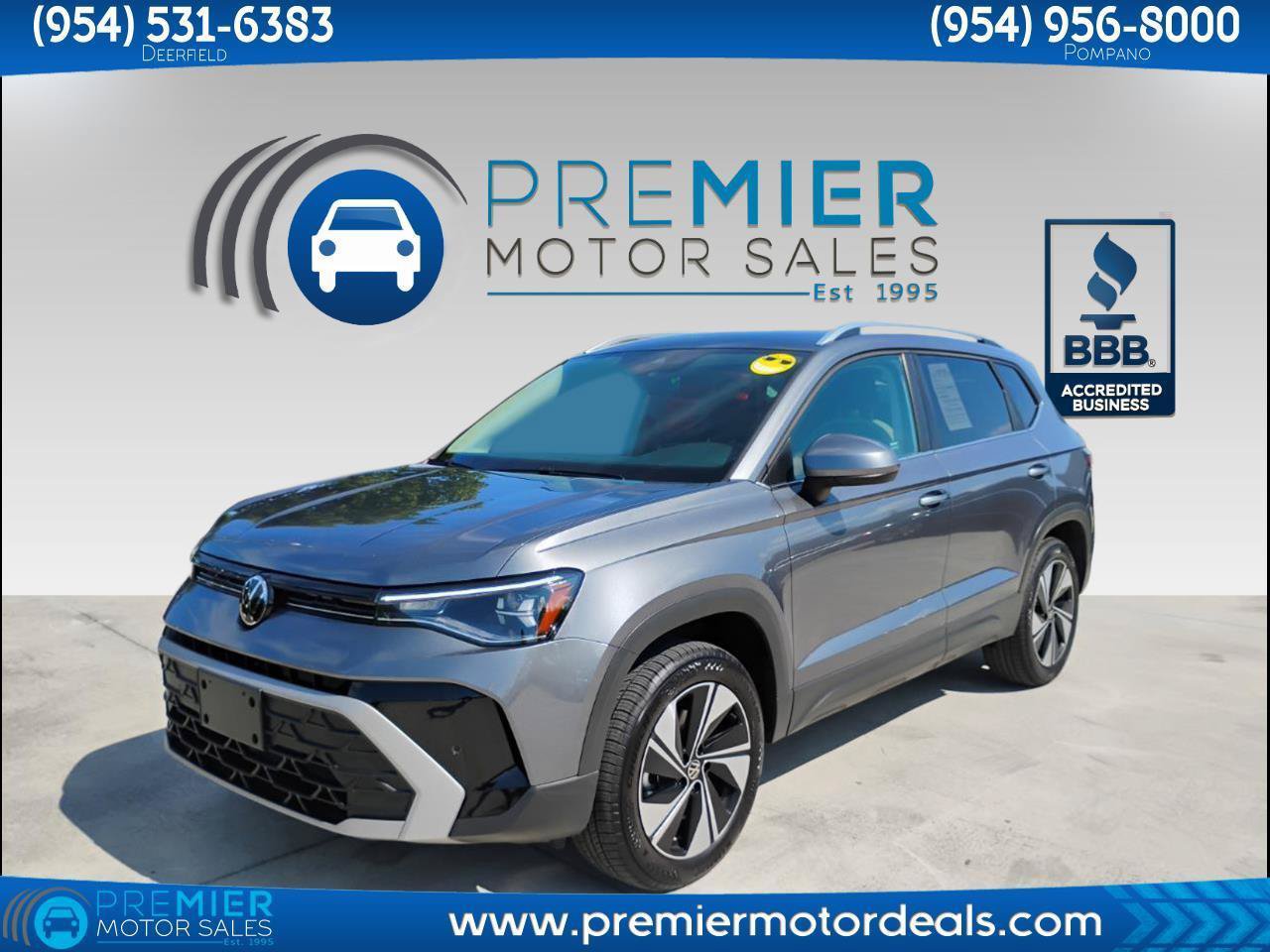 Used 2025 Volkswagen Taos SE AWD/4WD image 1