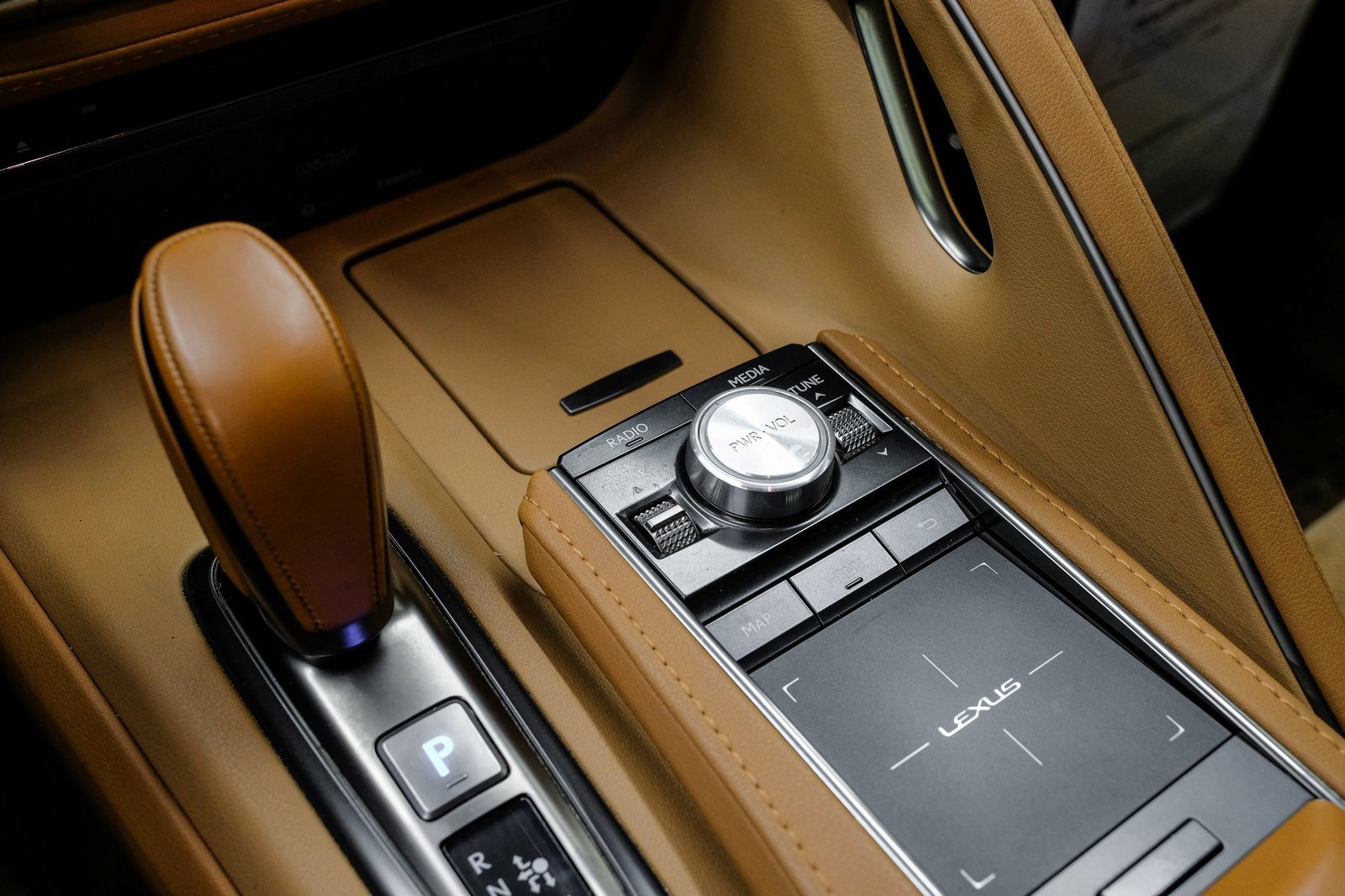 Used 2021 Lexus LC 500 Coupe w/ Performance Package image 34