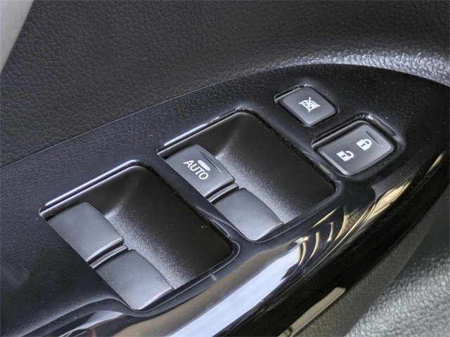 New 2025 Mitsubishi Eclipse Cross LE image 23