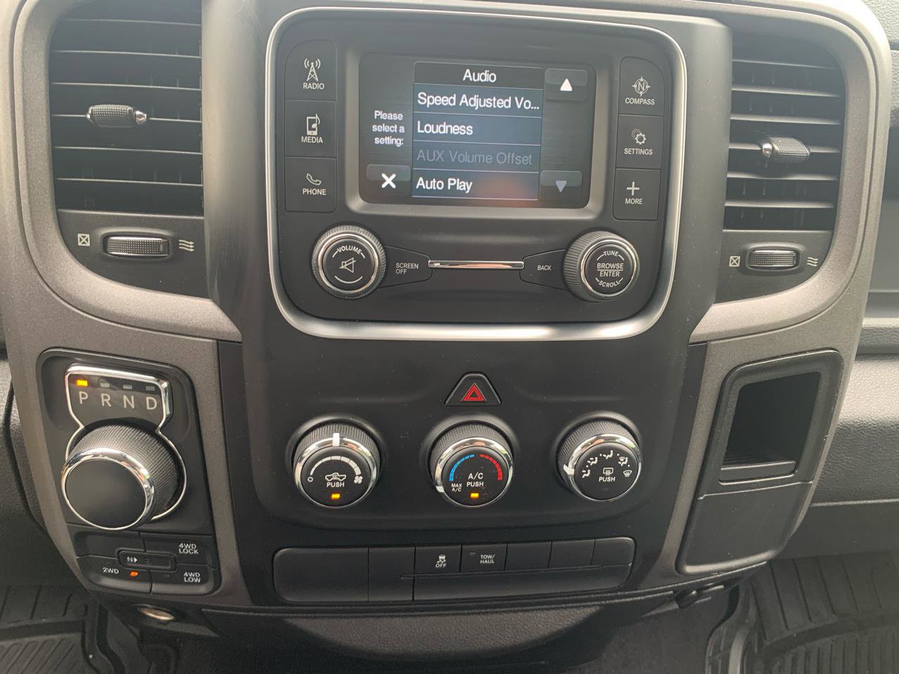 Used 2018 RAM 1500 Express w/ Express Value Package AWD/4WD image 14
