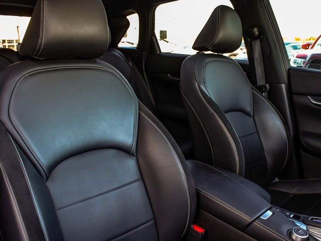 Used 2025 INFINITI QX50 Sport AWD/4WD image 40
