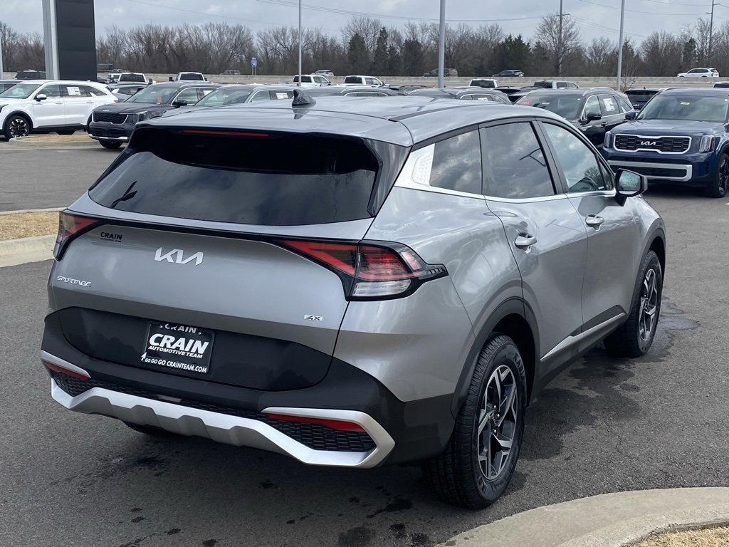 Certified 2024 Kia Sportage LX image 7