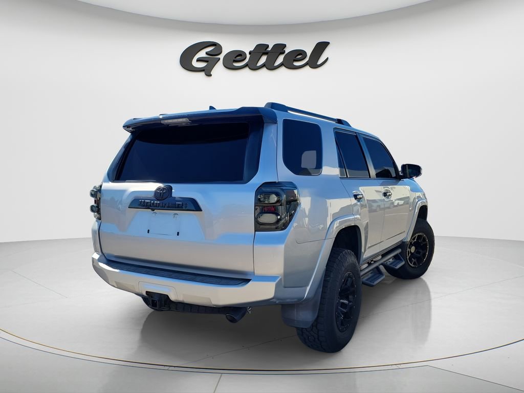 Used 2021 Toyota 4Runner Venture w/ Moonroof Package image 7