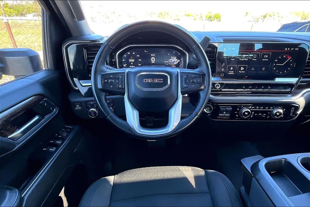 Used 2024 GMC Sierra 2500 SLE w/ SLE Convenience Package image 7