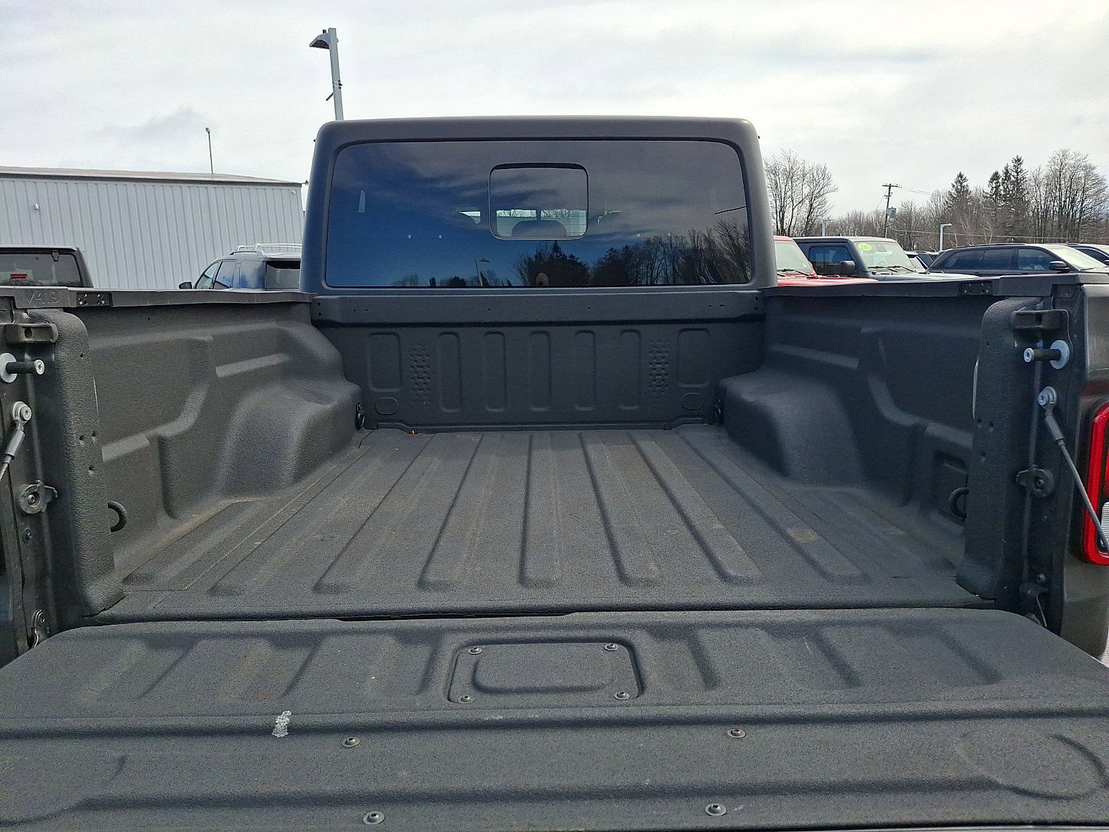 Used 2022 Jeep Gladiator Sport AWD/4WD image 28