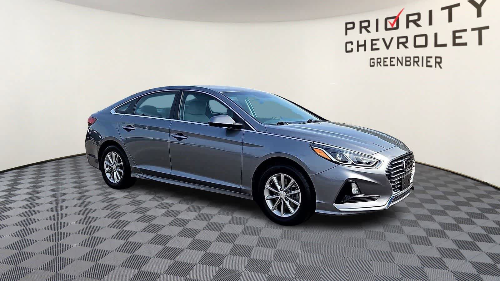 Used 2018 Hyundai Sonata ECO FWD image 2