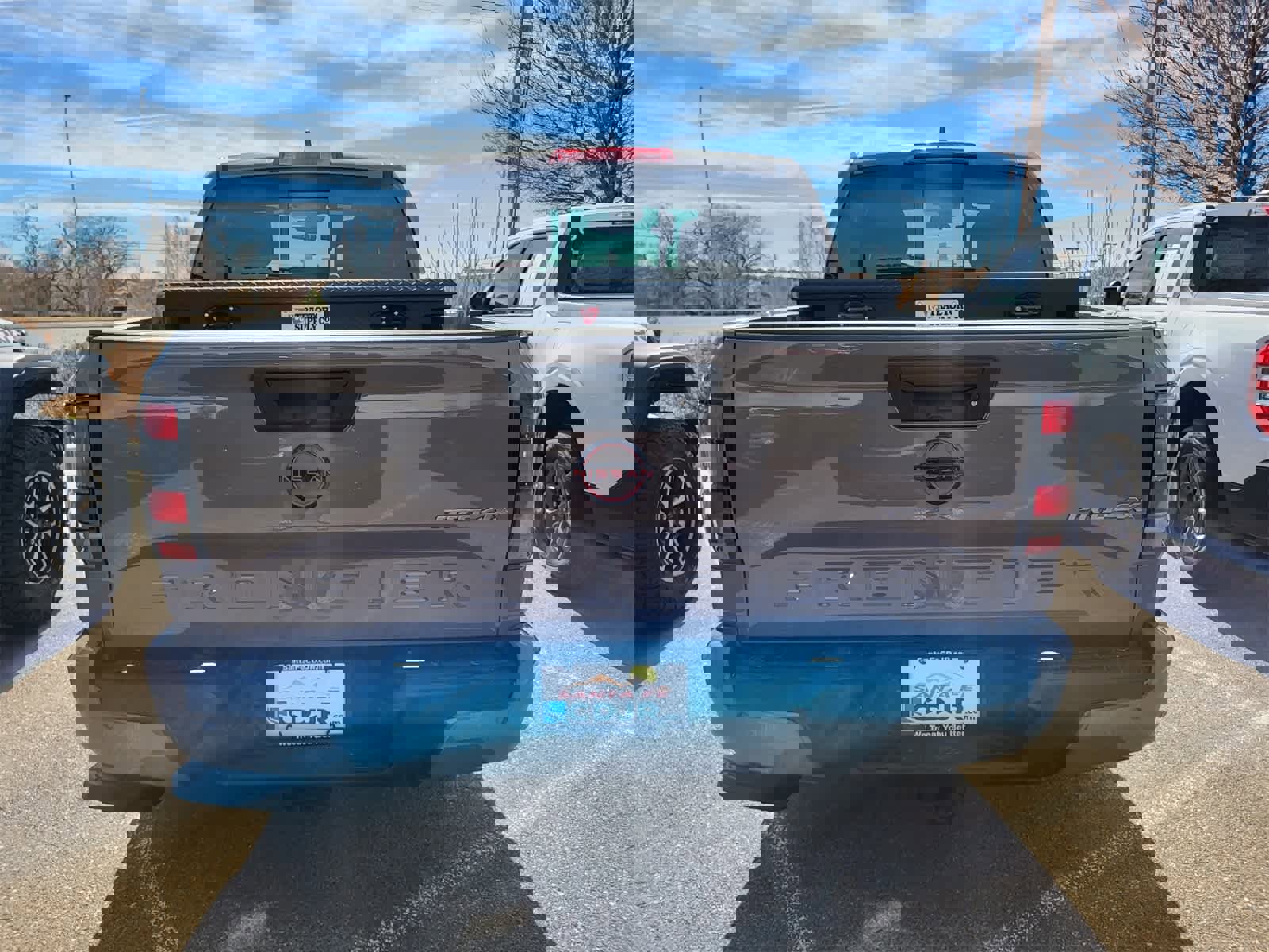 Used 2023 Nissan Frontier PRO-4X w/ Technology Package image 5