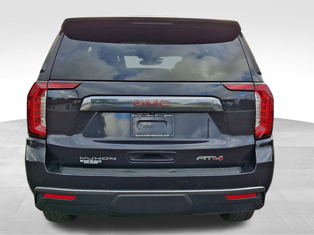 Used 2023 GMC Yukon AT4 w/ AT4 Premium Package image 5
