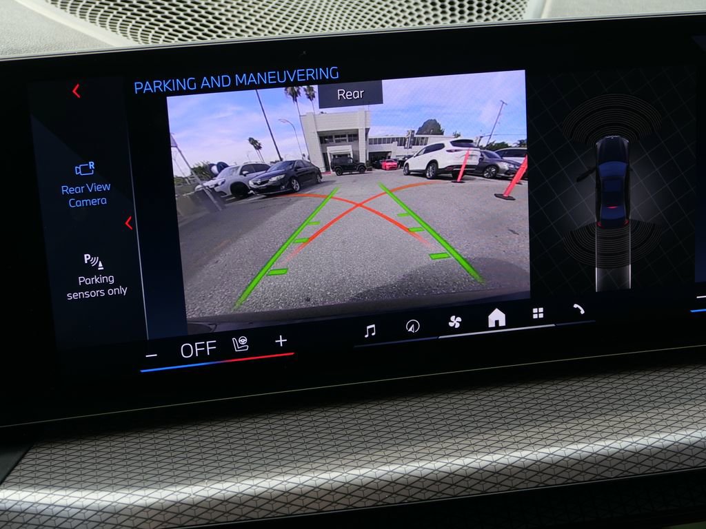 Used 2025 BMW M340i w/ Premium Package image 18