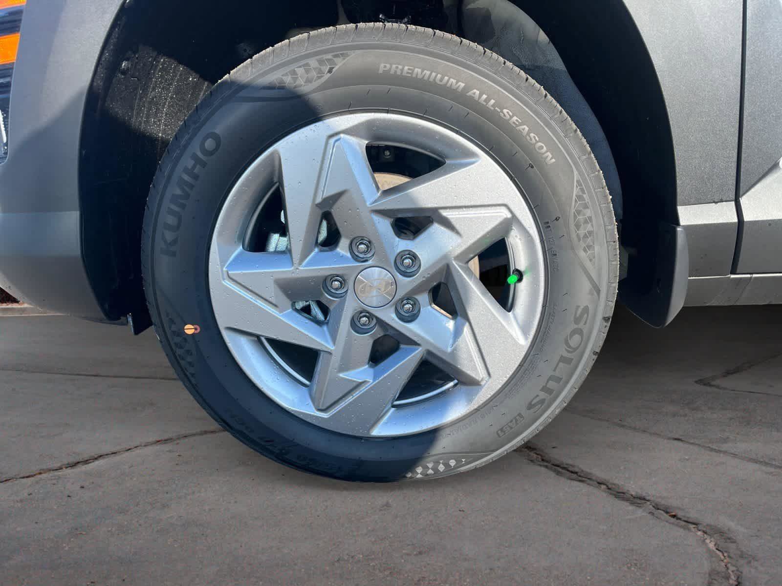 Used 2026 Hyundai Kona SE AWD/4WD image 14