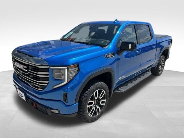 Used 2024 GMC Sierra 1500 AT4 w/ AT4 Premium Package AWD/4WD image 2