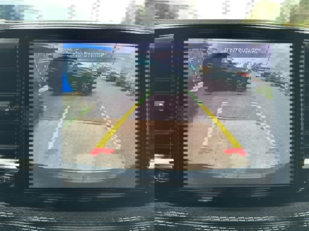 Used 2024 Chrysler Pacifica Touring-L image 25