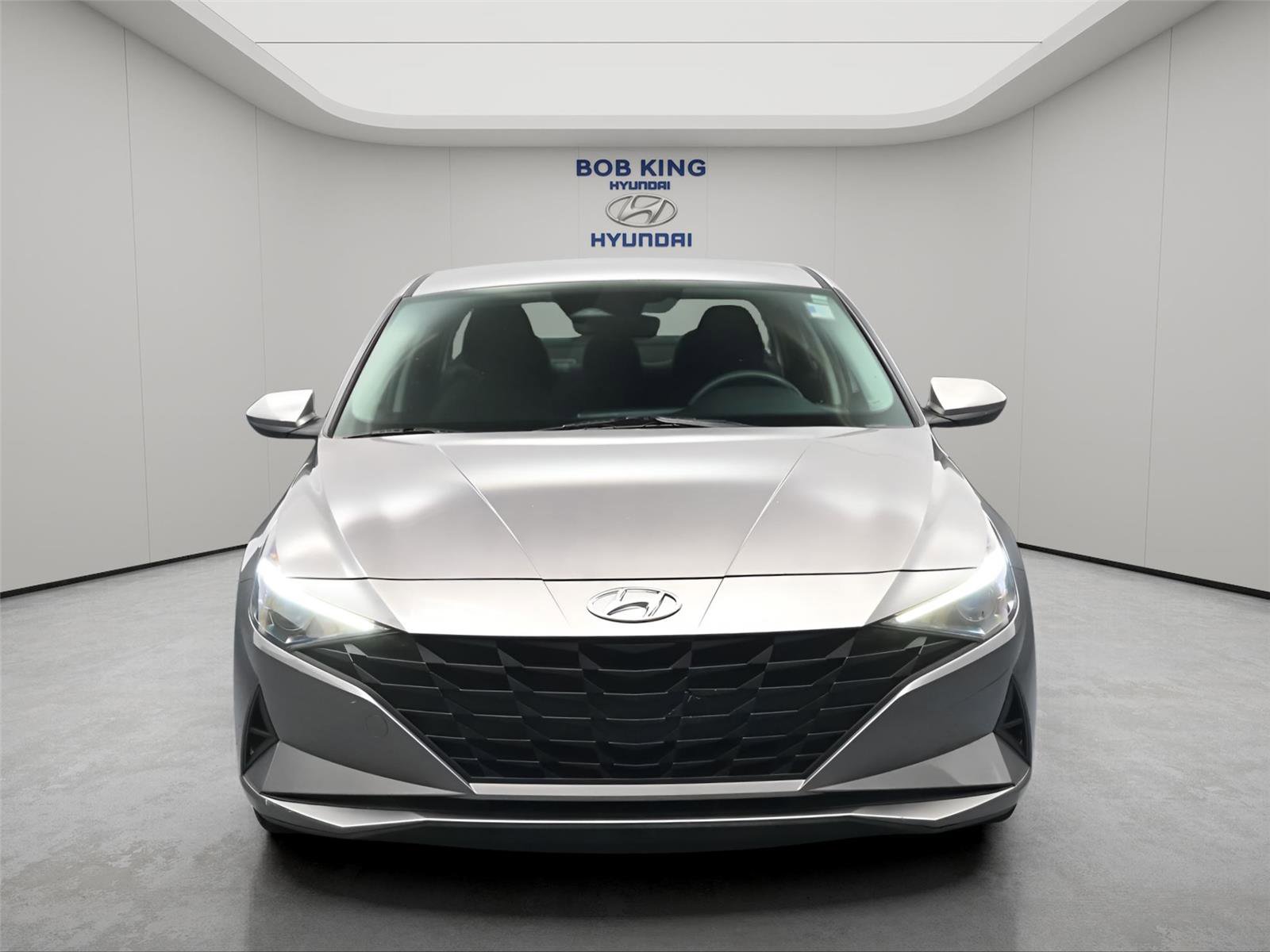 Used 2022 Hyundai Elantra SE FWD image 22