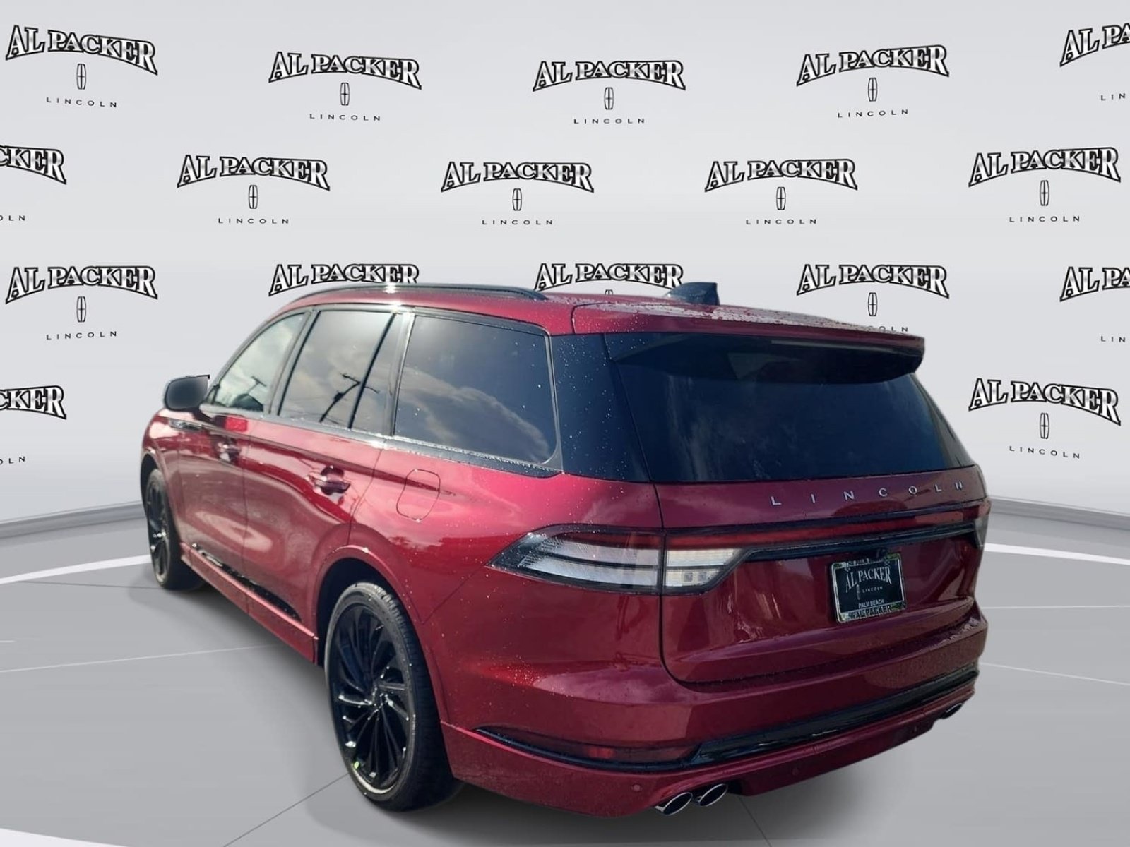 New 2026 Lincoln Aviator Reserve w/ Jet Appearance Package RWD image 3
