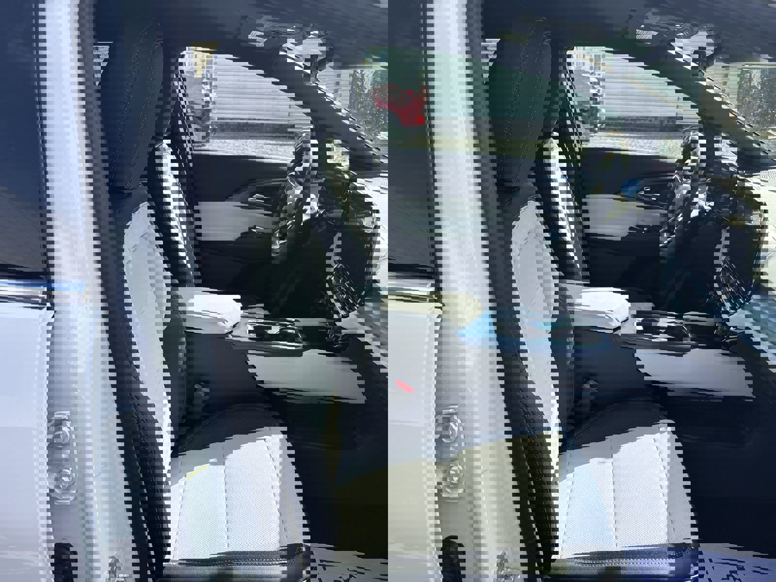 New 2026 Chevrolet Equinox EV LT image 26