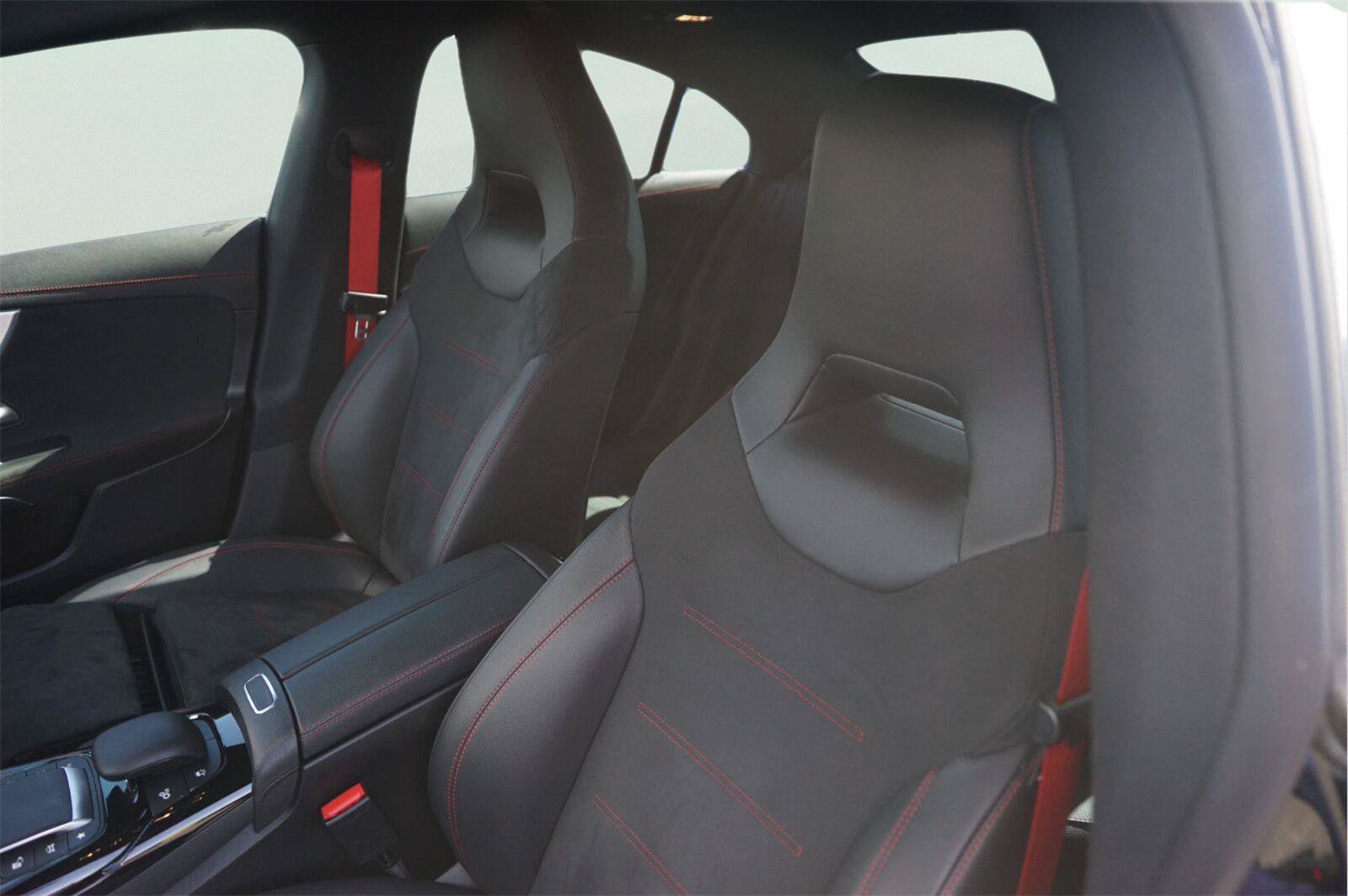 Used 2021 Mercedes-Benz CLA 35 AMG 4MATIC image 10
