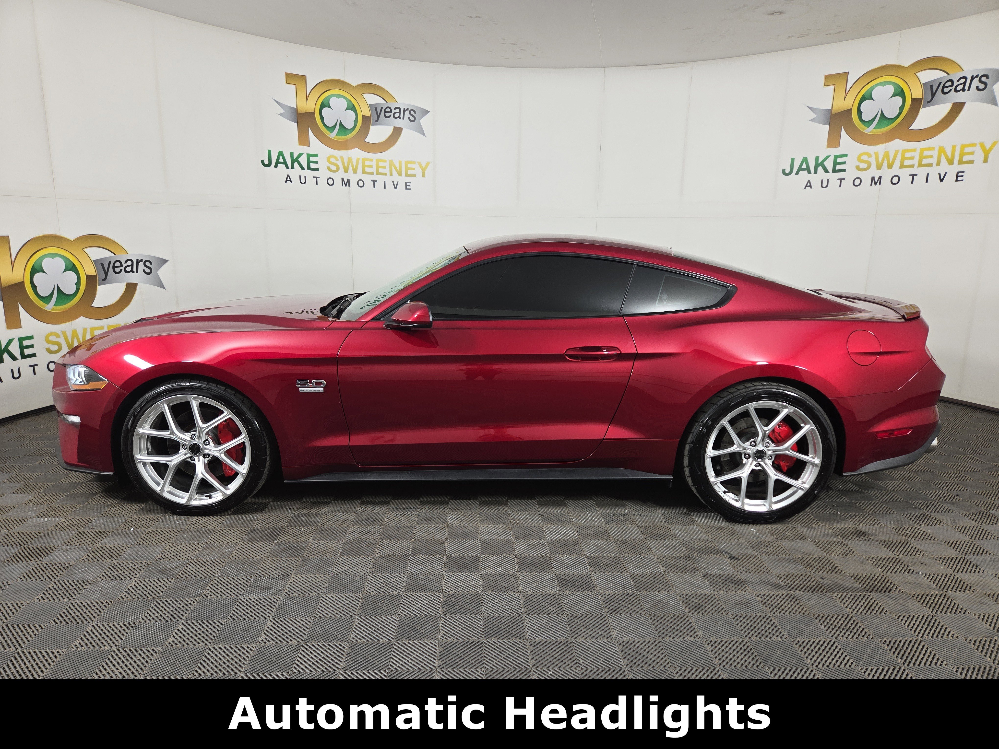 Used 2018 Ford Mustang GT RWD image 4