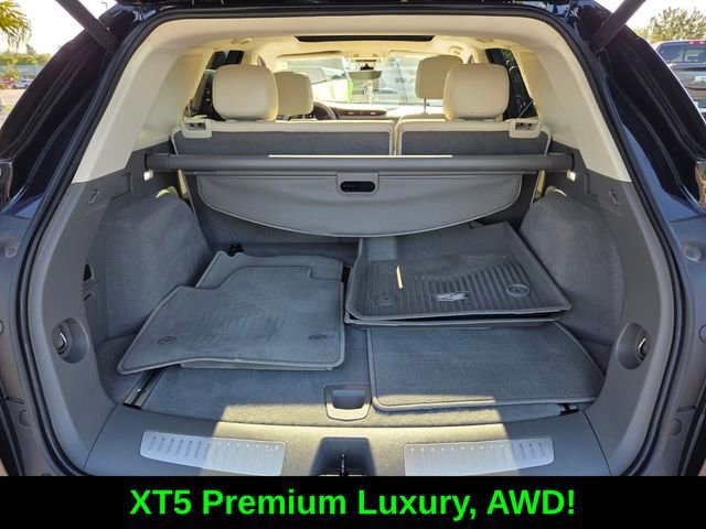 Used 2021 Cadillac XT5 Premium Luxury AWD/4WD image 15