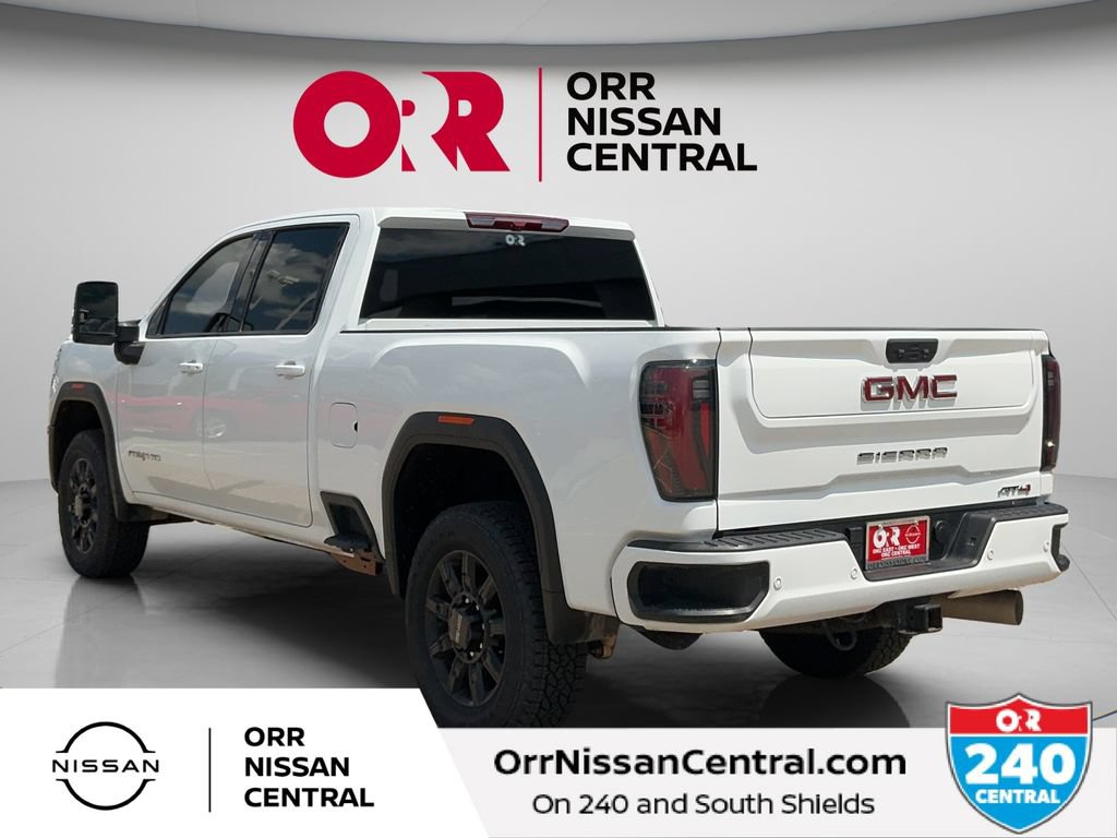 Used 2025 GMC Sierra 2500 AT4 AWD/4WD image 7