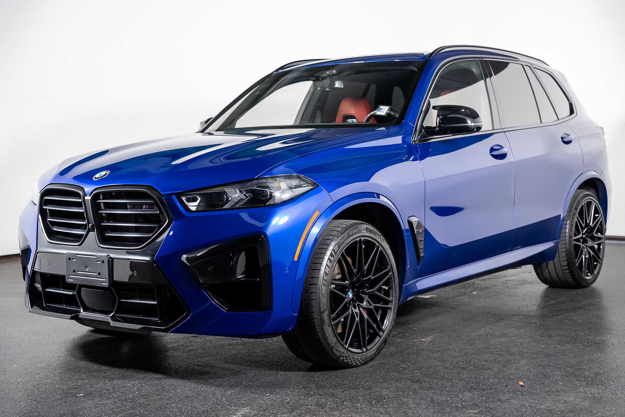 Used 2025 BMW X5 M Competition AWD/4WD image 7